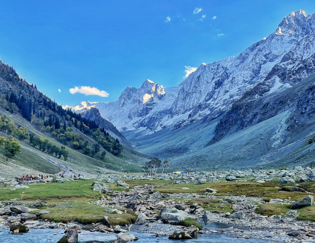 Sonmarg, Thajiwas and Kargil: A Crazy&nbsp;Affair